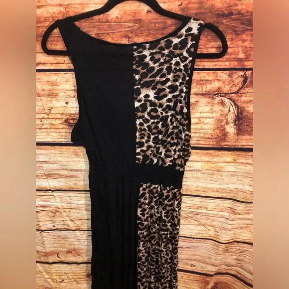 Leopard Detail Maxi Dress - Picture 15 of 16